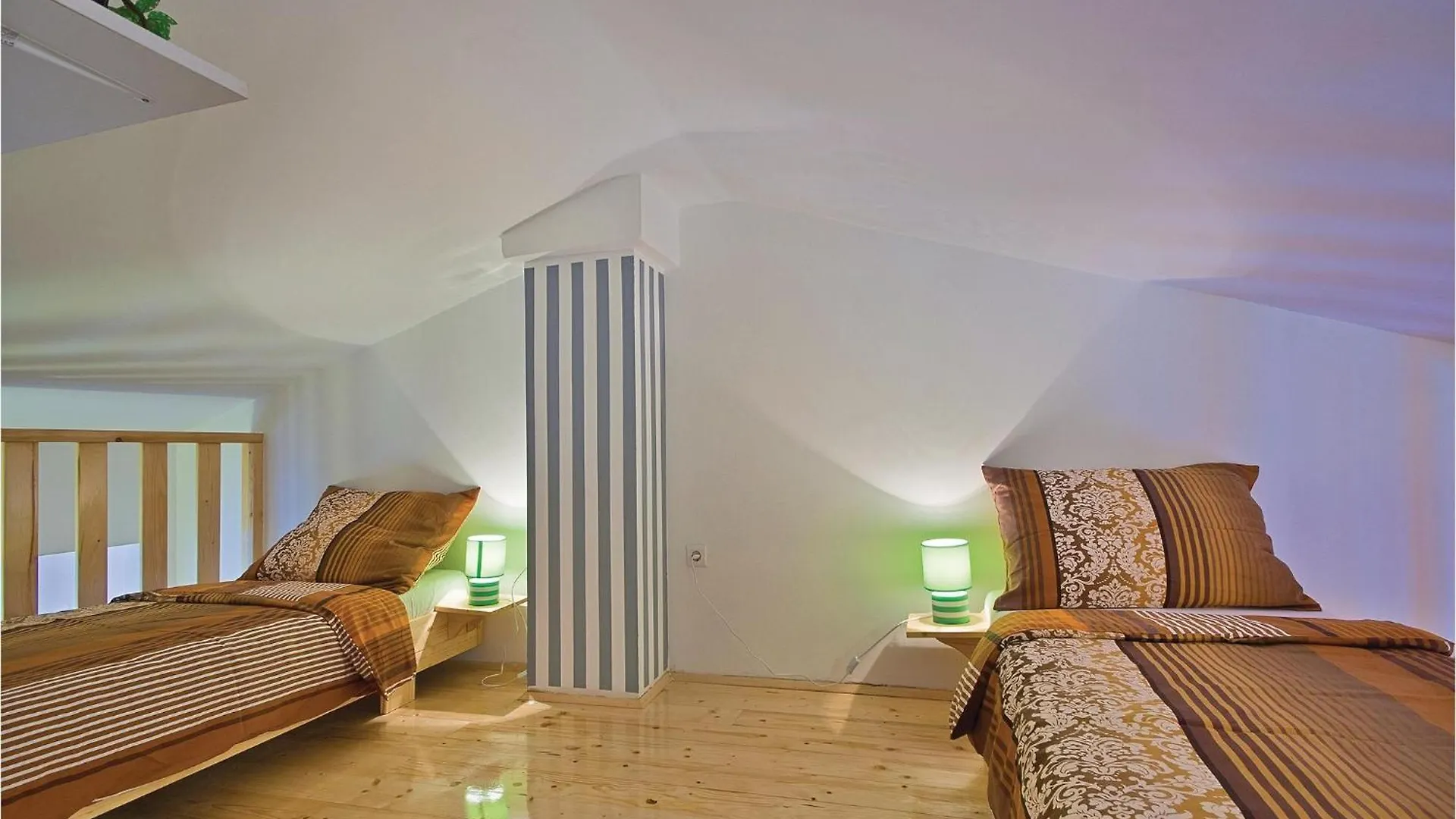 Cozy Apartment In Pula With Kitchen